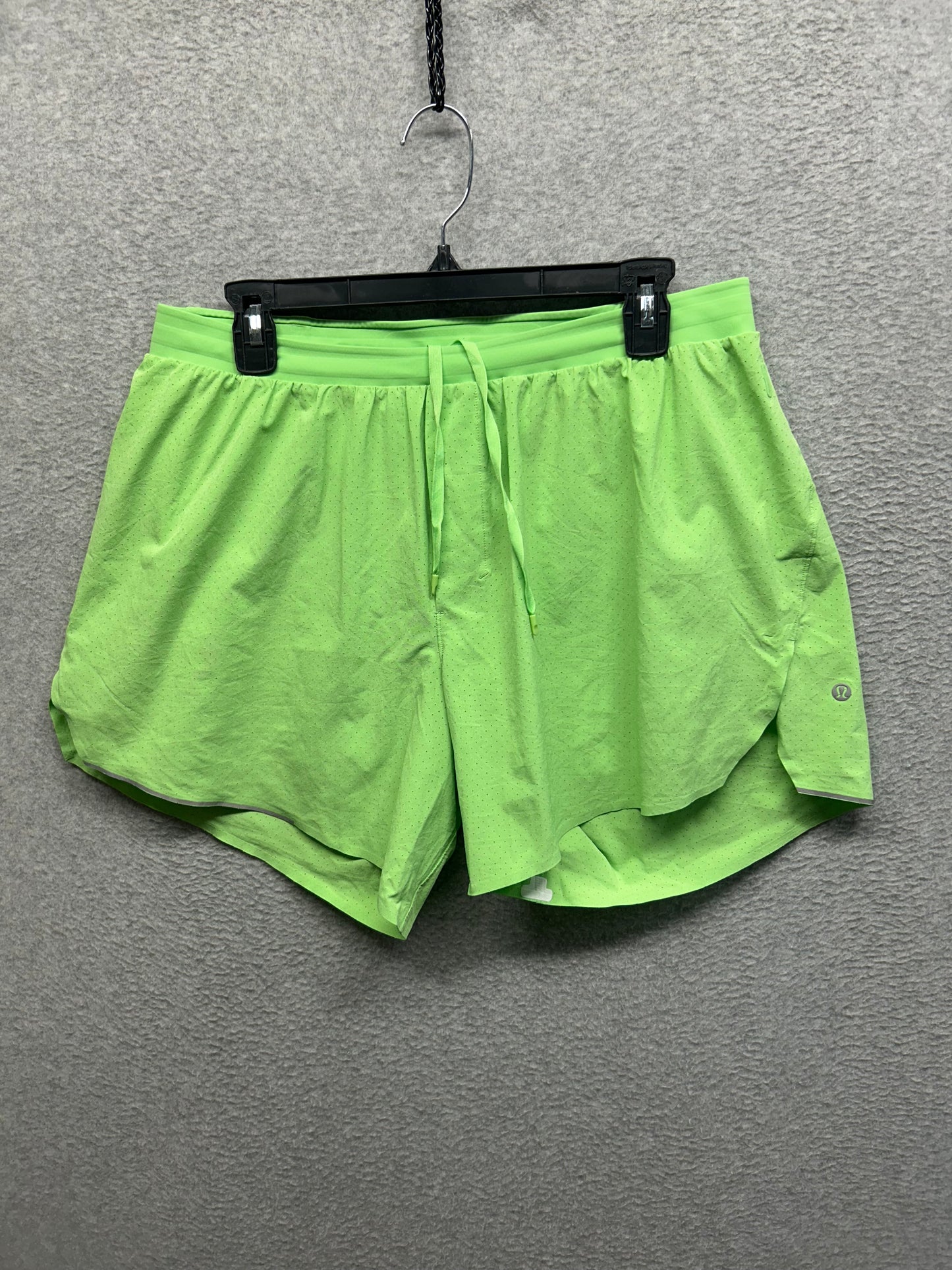Lululemon Fast and Free Lined Short 6" Size XL Green