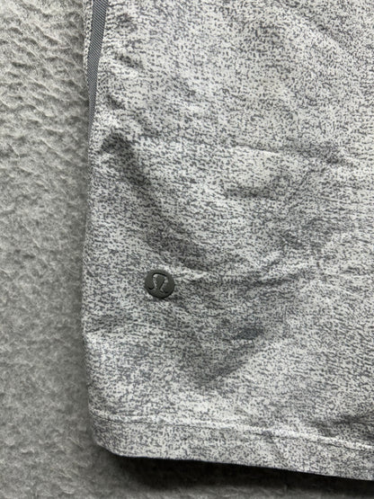 Lululemon Pace Breaker Linerless Short 7" Size XL (Square) Heathered Gray