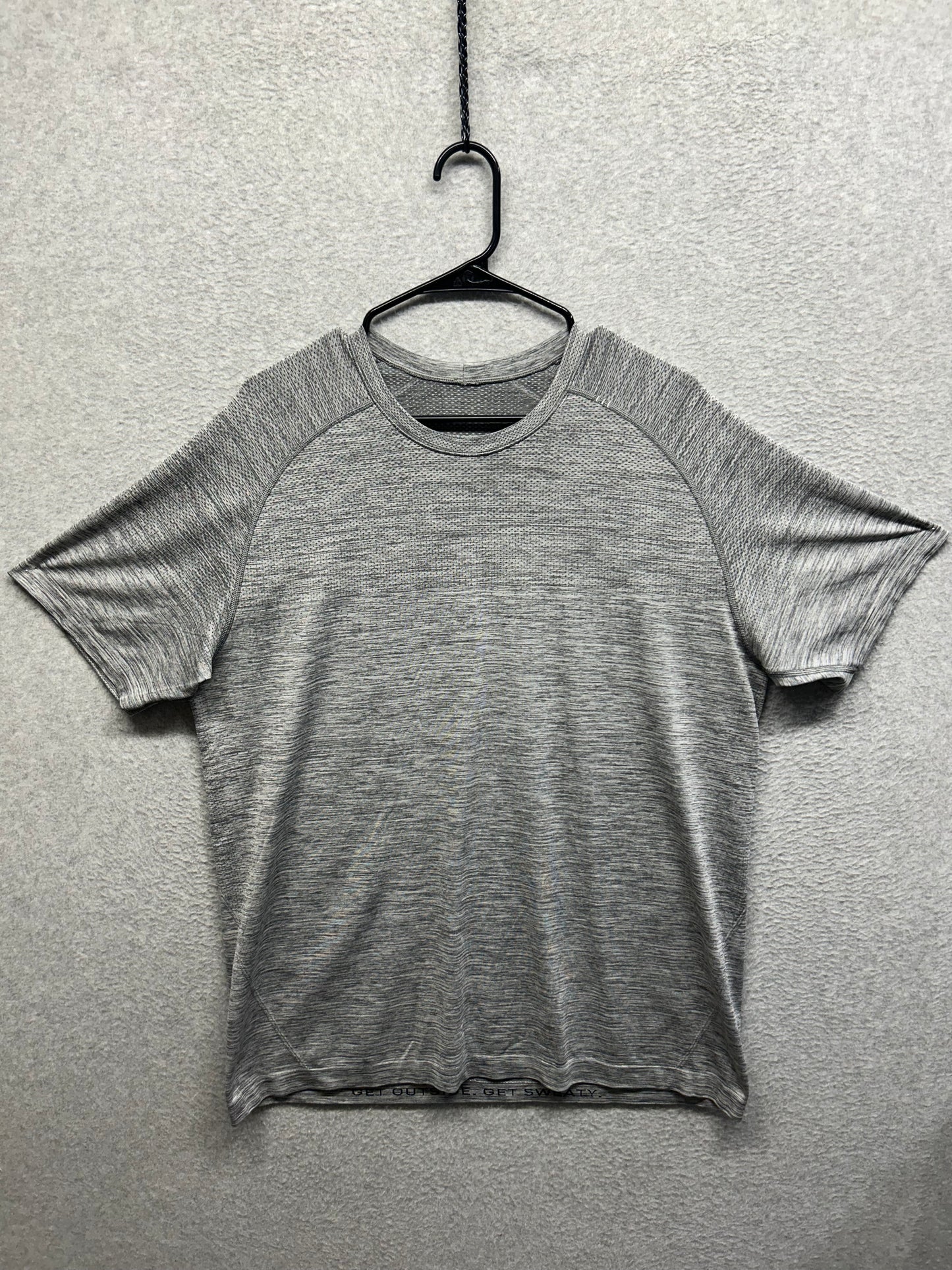 Lululemon Metal Vent Tech Short Sleeve Size XL Slate