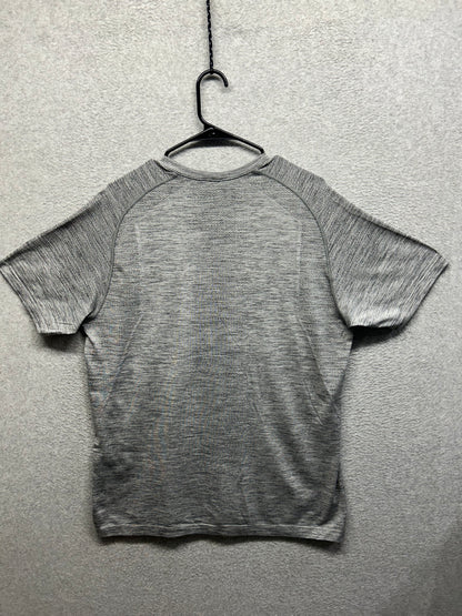 Lululemon Metal Vent Tech Short Sleeve Size XL Slate
