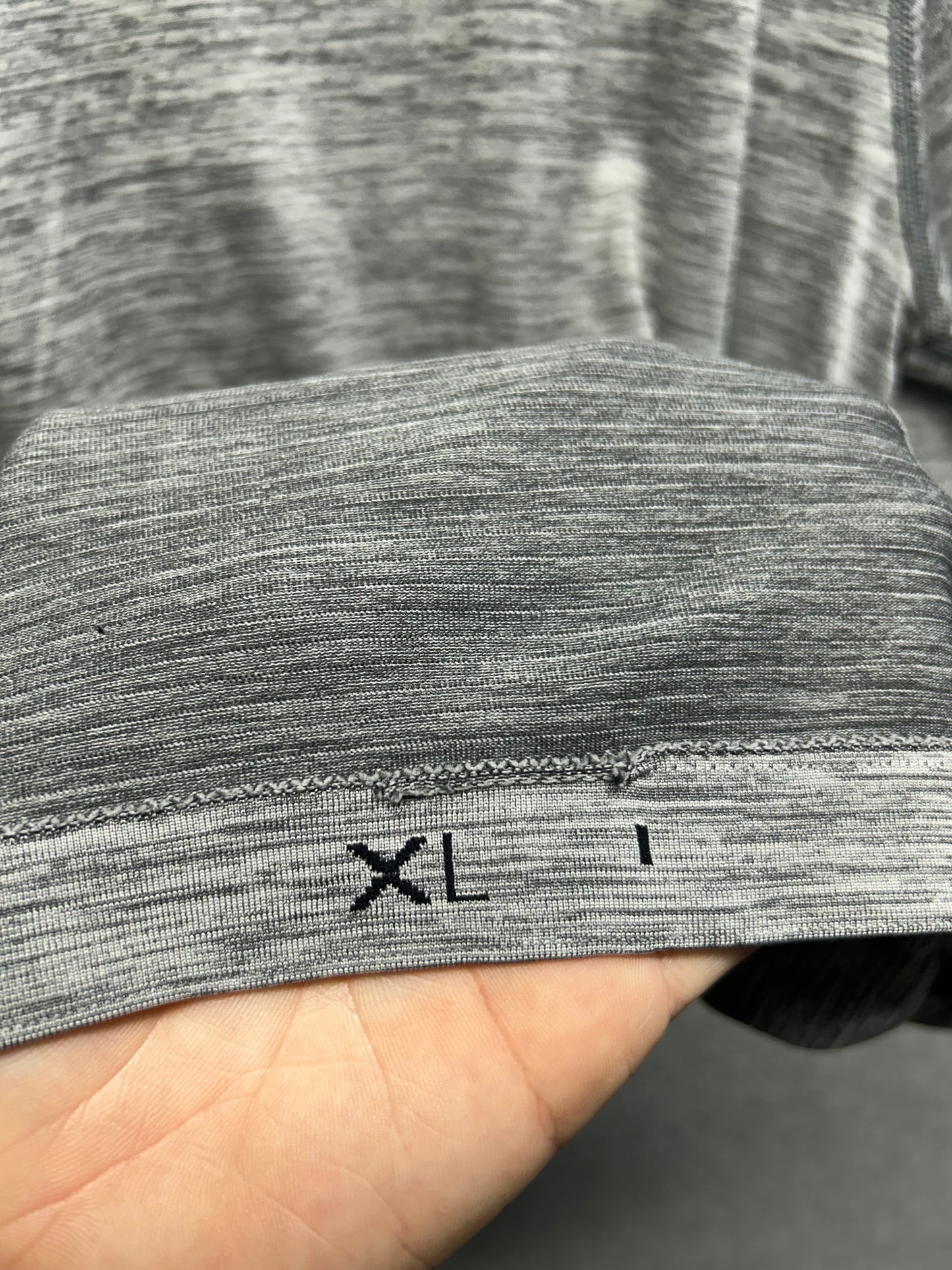 Lululemon Metal Vent Tech Short Sleeve Size XL Slate