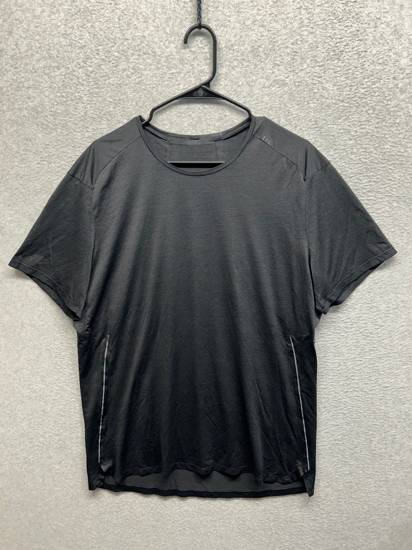 Lululemon Fast and Free Short Sleeve Shirt Size XL Black