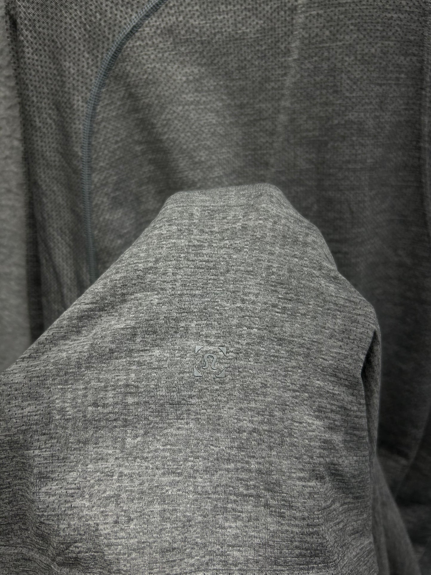 Lululemon Metal Vent Tech Polo Size XL Slate
