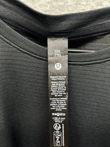 Lululemon License To Train Short Sleeve Size 2XL Black