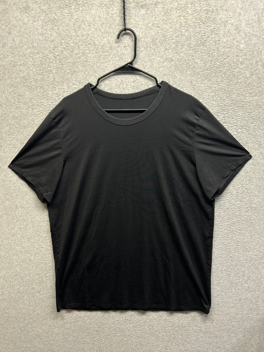 Lululemon 5 Year Basic Tee Size 2XL Black