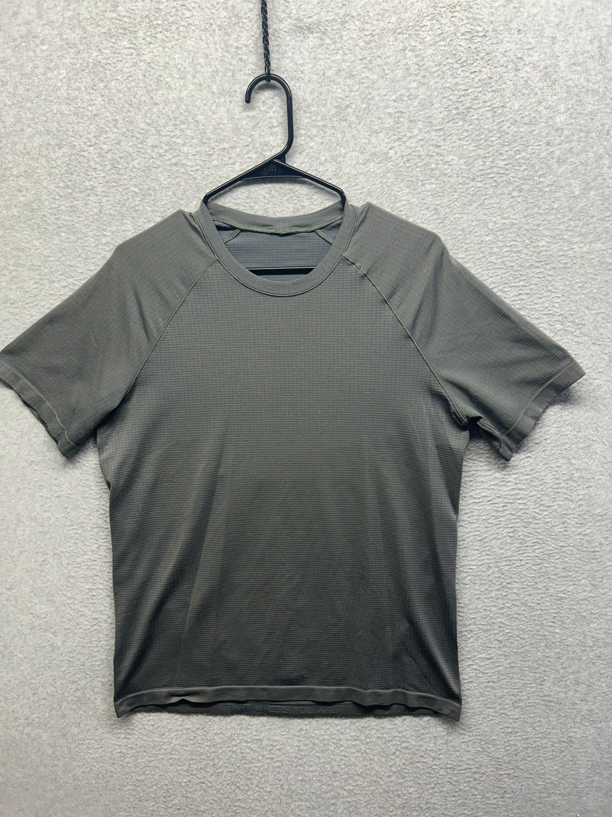 Lululemon Metal Vent Tech Short Sleeve Shirt 2.0 Mens Size Medium Gray
