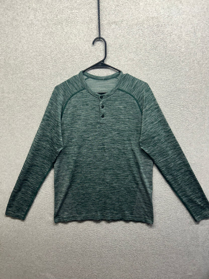 Lululemon Metal Vent Tech Long Sleeve Shirt Henley Mens Size Medium Green