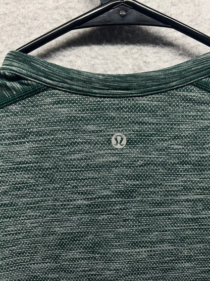 Lululemon Metal Vent Tech Long Sleeve Shirt Henley Mens Size Medium Green