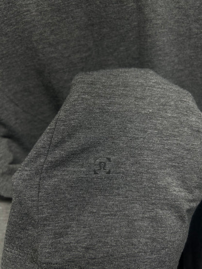 Lululemon Evolution Polo Size Medium Gray