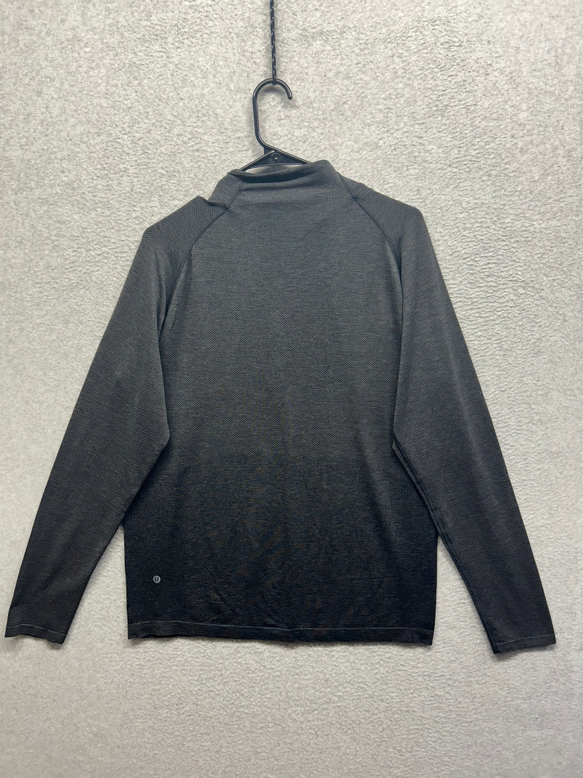 Lululemon Metal Vent Tech Long Sleeve 1/4 Zip Mens Size Large Black