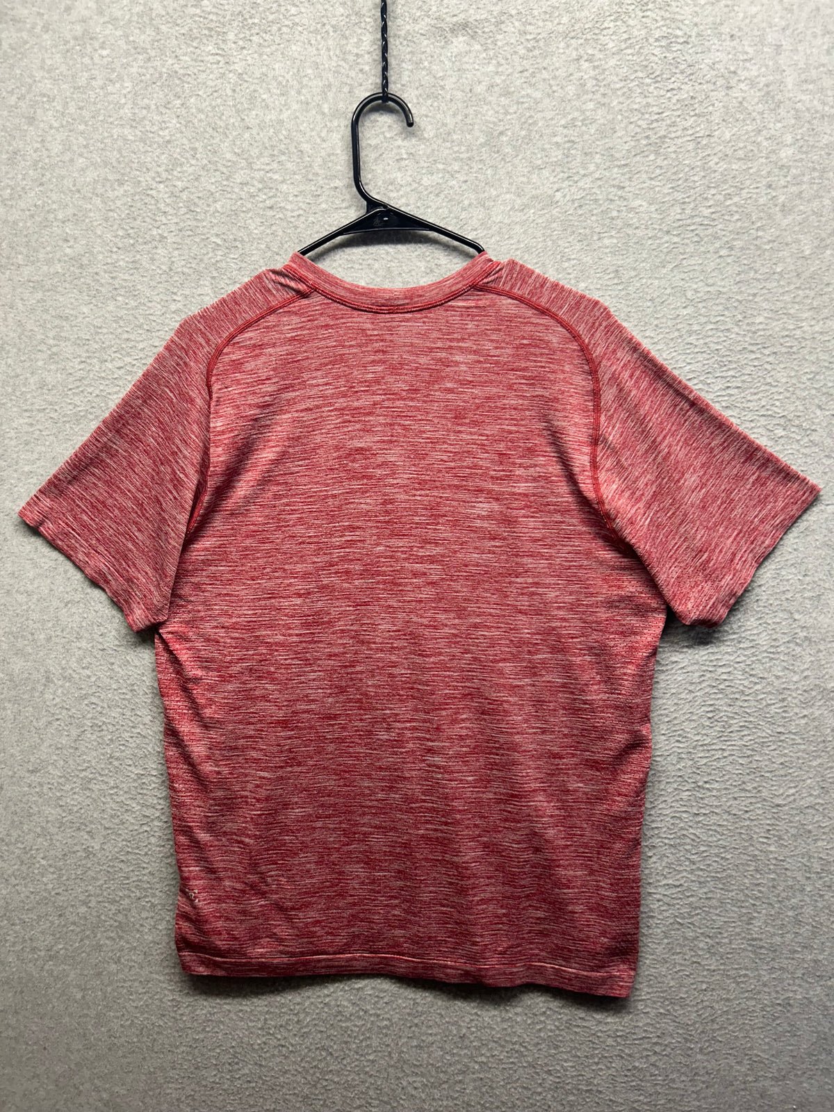 Lululemon Metal Vent Tech Short Sleeve Shirt 2.0 Mens Size Large Red