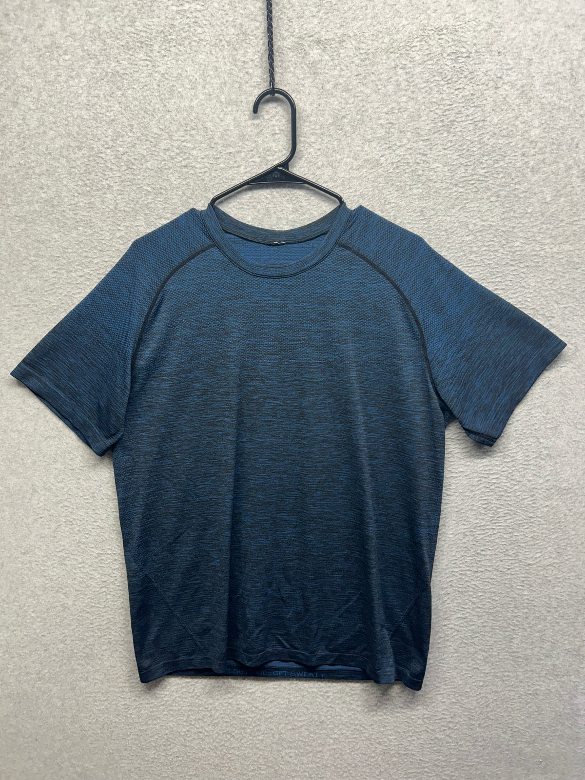 Lululemon Metal Vent Tech Short Sleeve Shirt 2.0 Mens Size Large Blue
