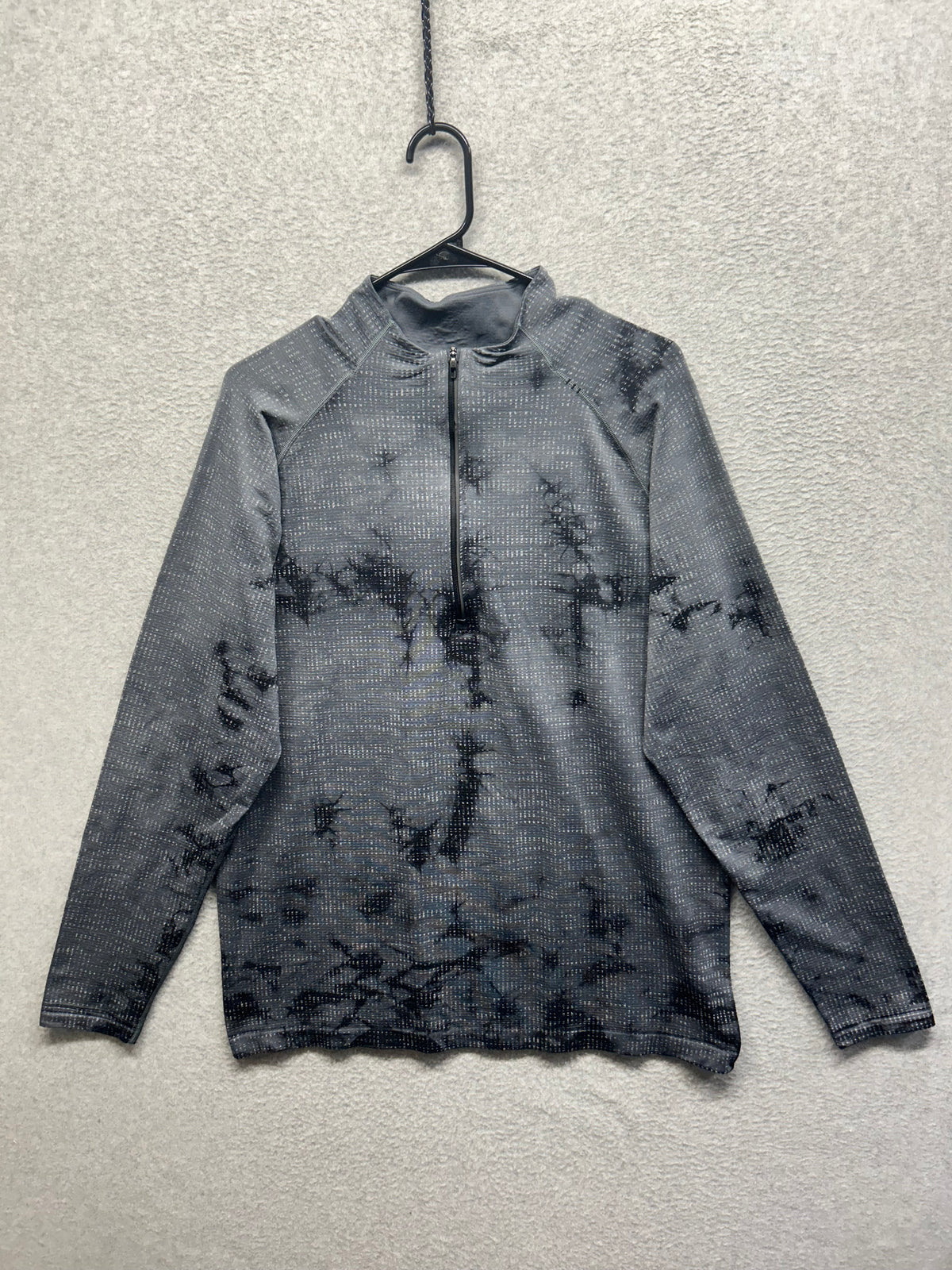 Lululemon Metal Vent Tech Long Sleeve 1/4 Zip Mens Size XL Gray
