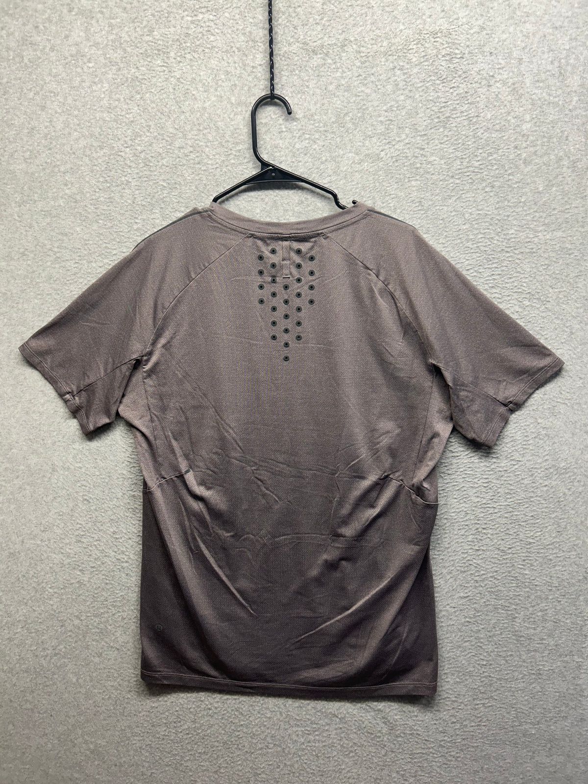 Lululemon Textured Training Short Sleeve Size XL Purple
