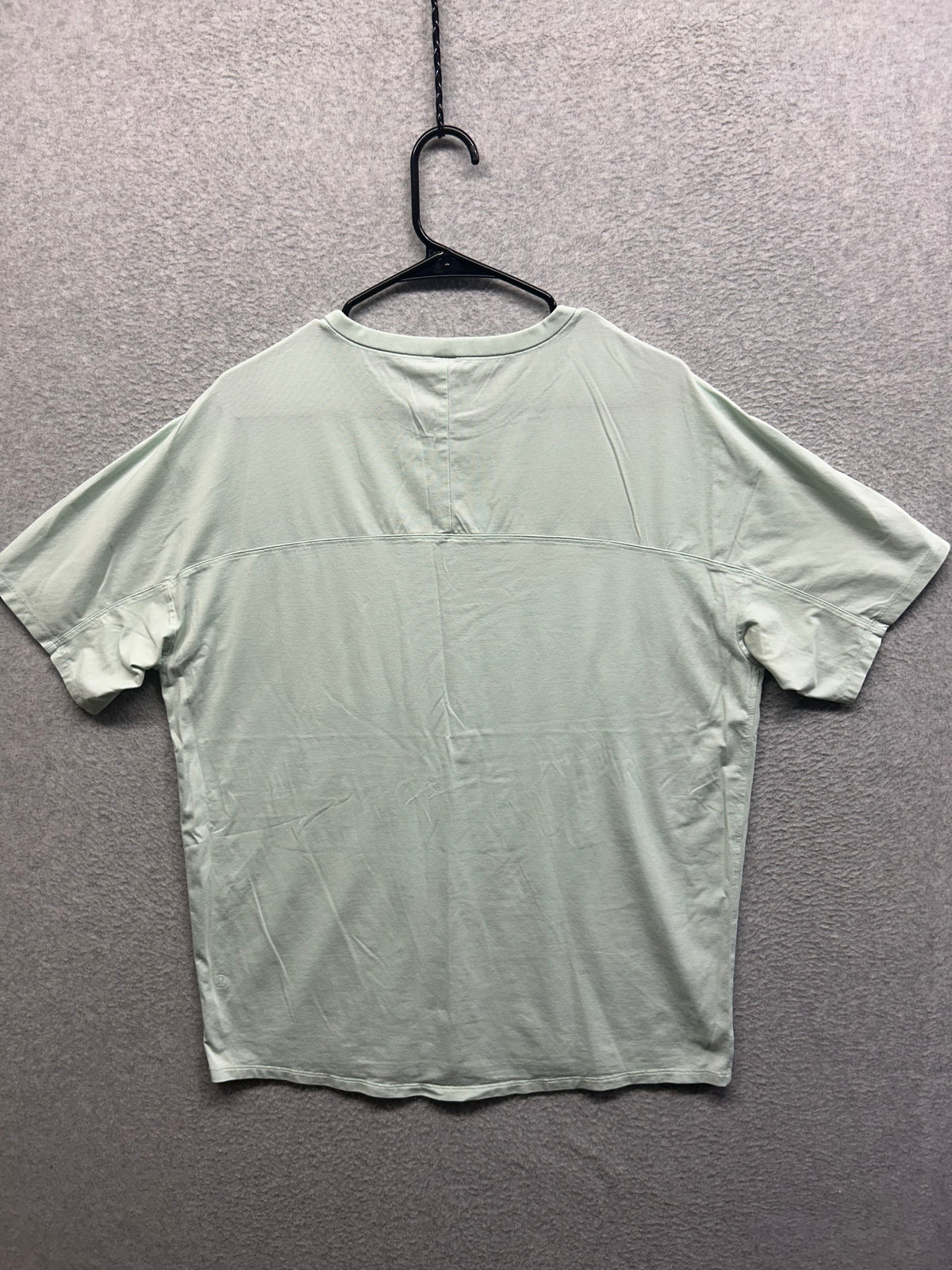 Lululemon The Fundamental Pocket T-Shirt Size XL Mint Green