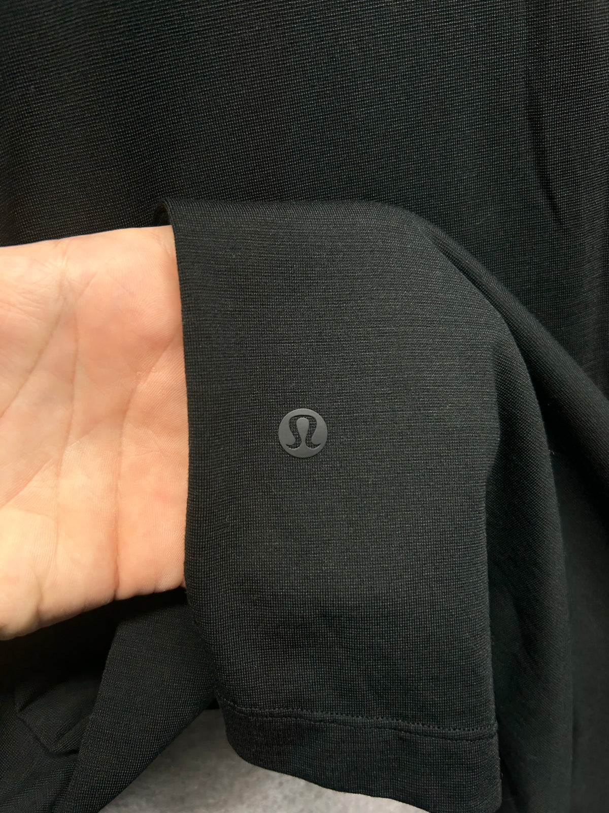 Lululemon Evolution Polo Size 2XL Black