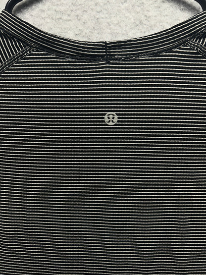 Lululemon Swiftly Tech Short Sleeve Shirt 2.0 Size 8 Gray Black Striped