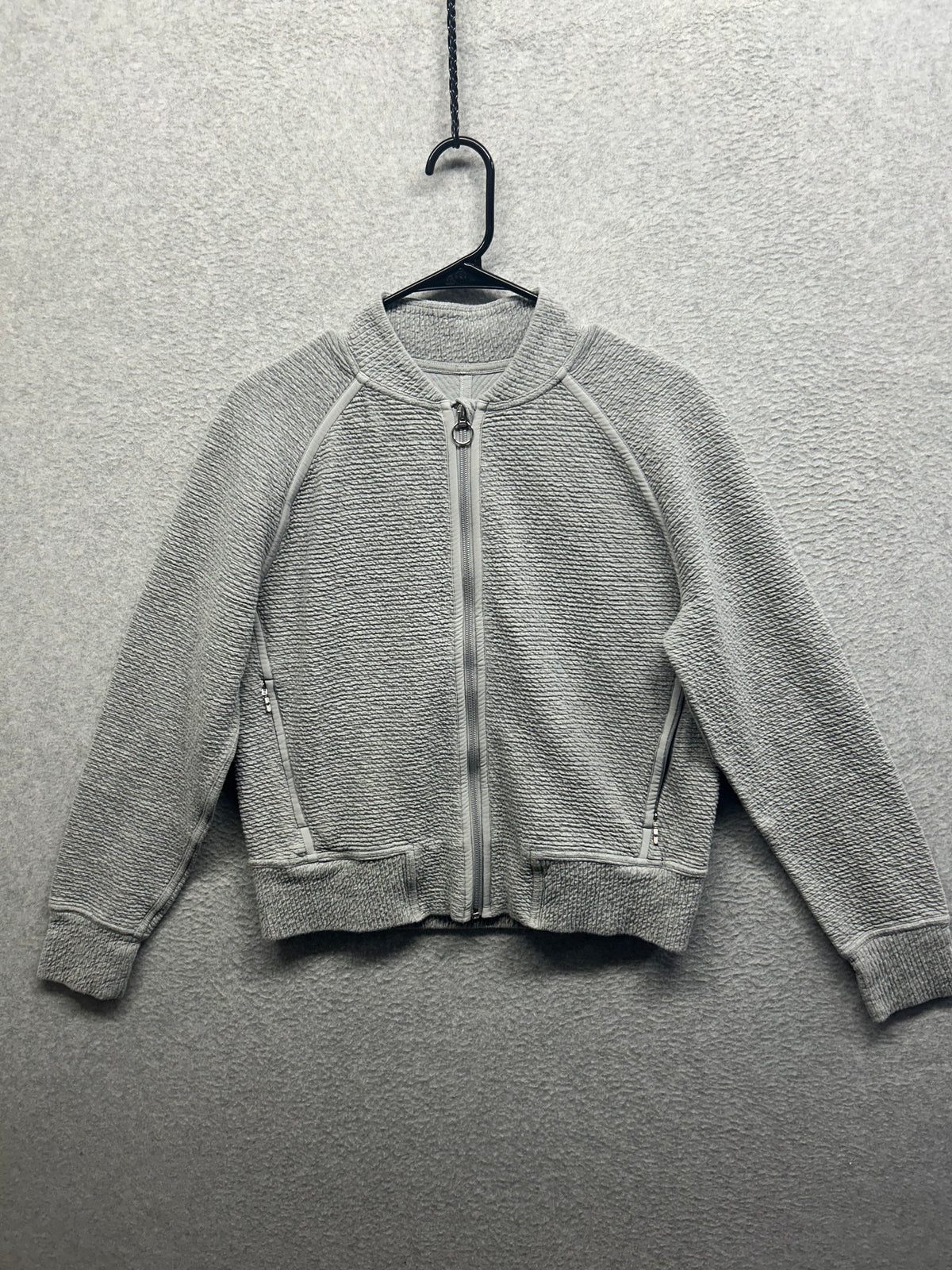 Lululemon On Repeat Bomber Size 8 Heathered Core Light Grey
