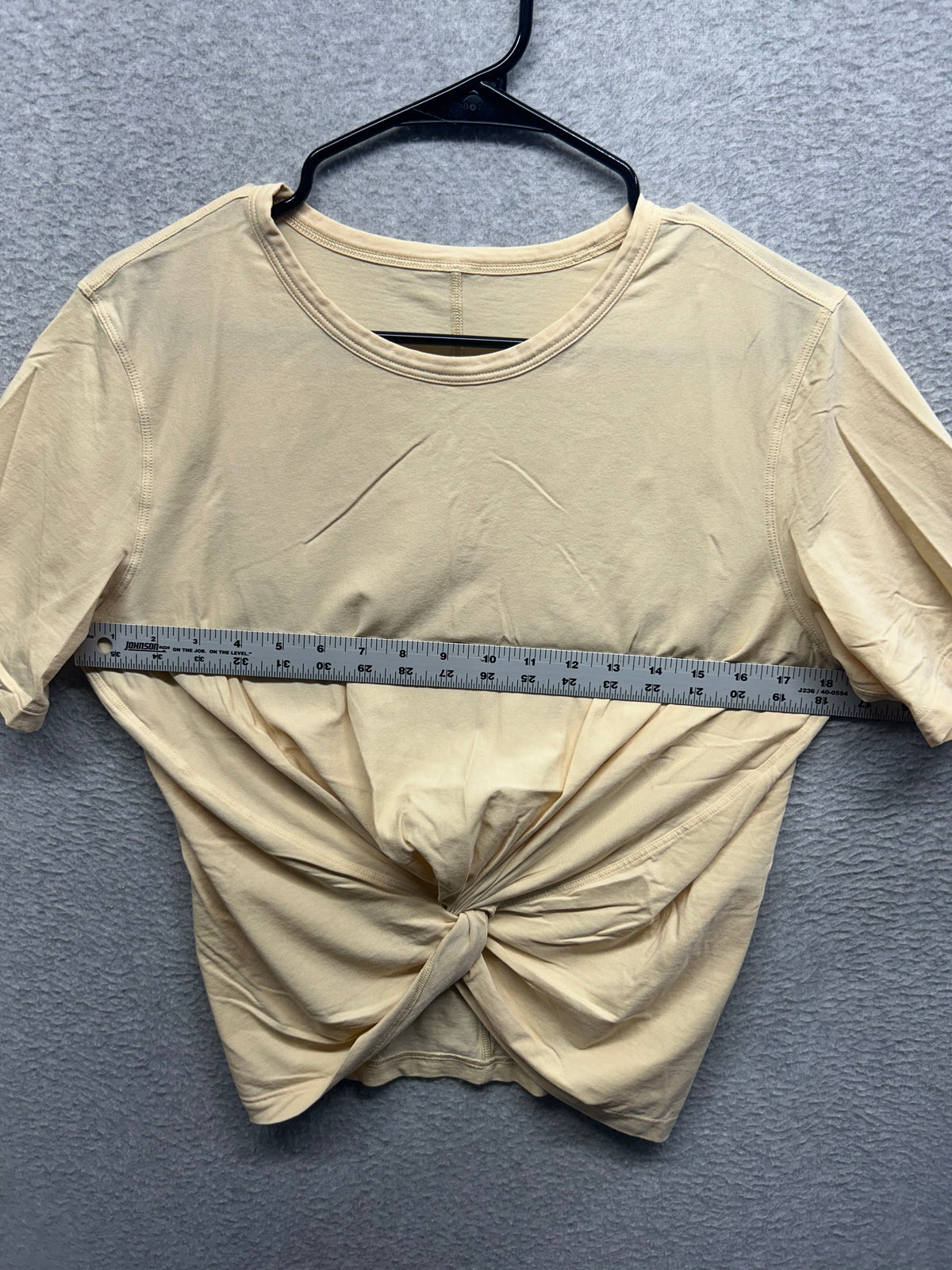 Lululemon Crescent Tee Size 12 White Opal