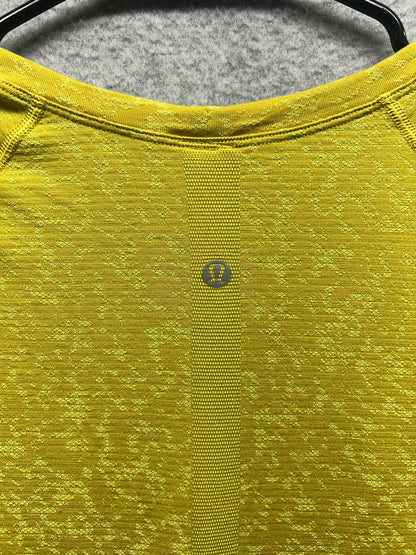 Lululemon Swiftly Tech Short Sleeve Size 14 Yellow