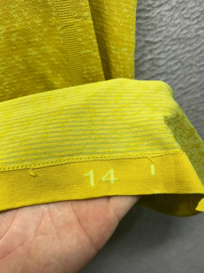 Lululemon Swiftly Tech Short Sleeve Size 14 Yellow