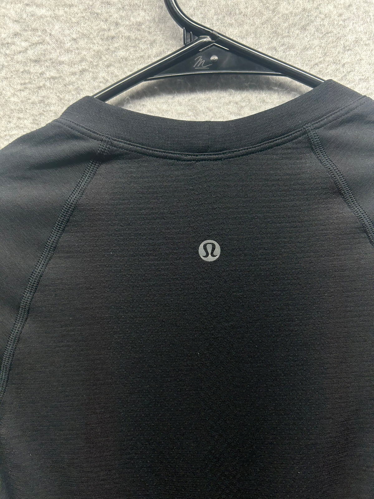 Lululemon Swiftly Tech Long Sleeve Size 2 Black
