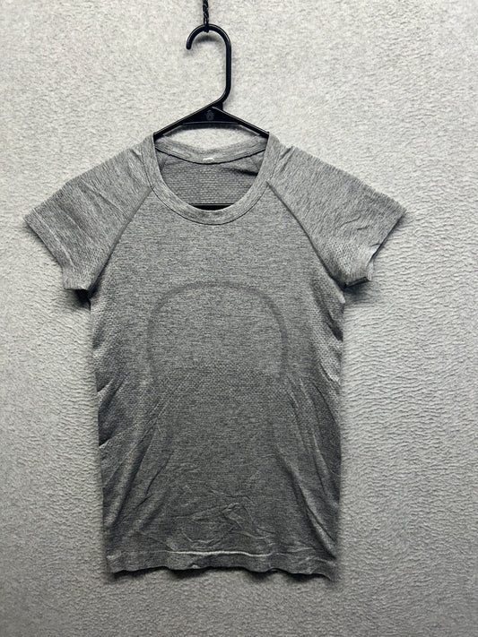 Lululemon Swiftly Tech Short Sleeve Size 4 Slate Gray