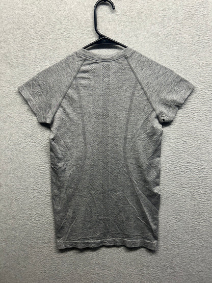 Lululemon Swiftly Tech Short Sleeve Size 4 Slate Gray