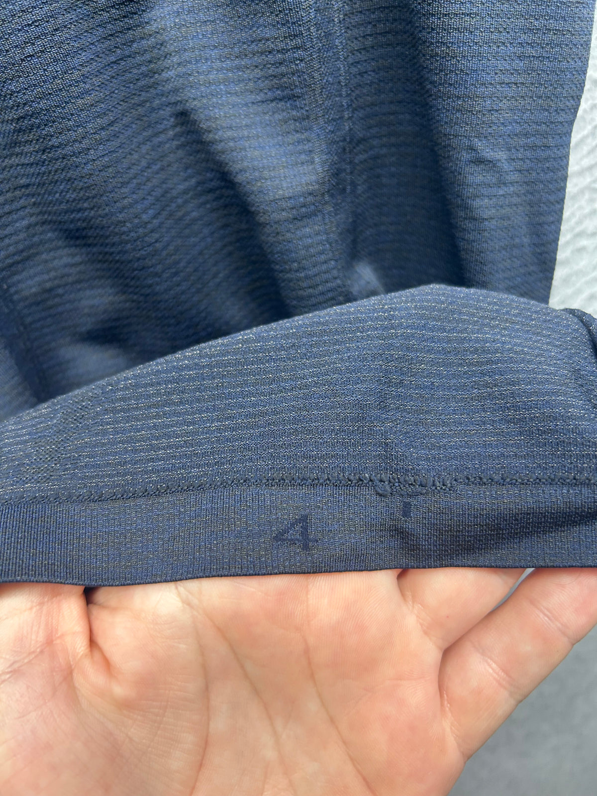 Lululemon Run: Swiftly Tech Long Sleeve Special Edition Size 4 True Navy