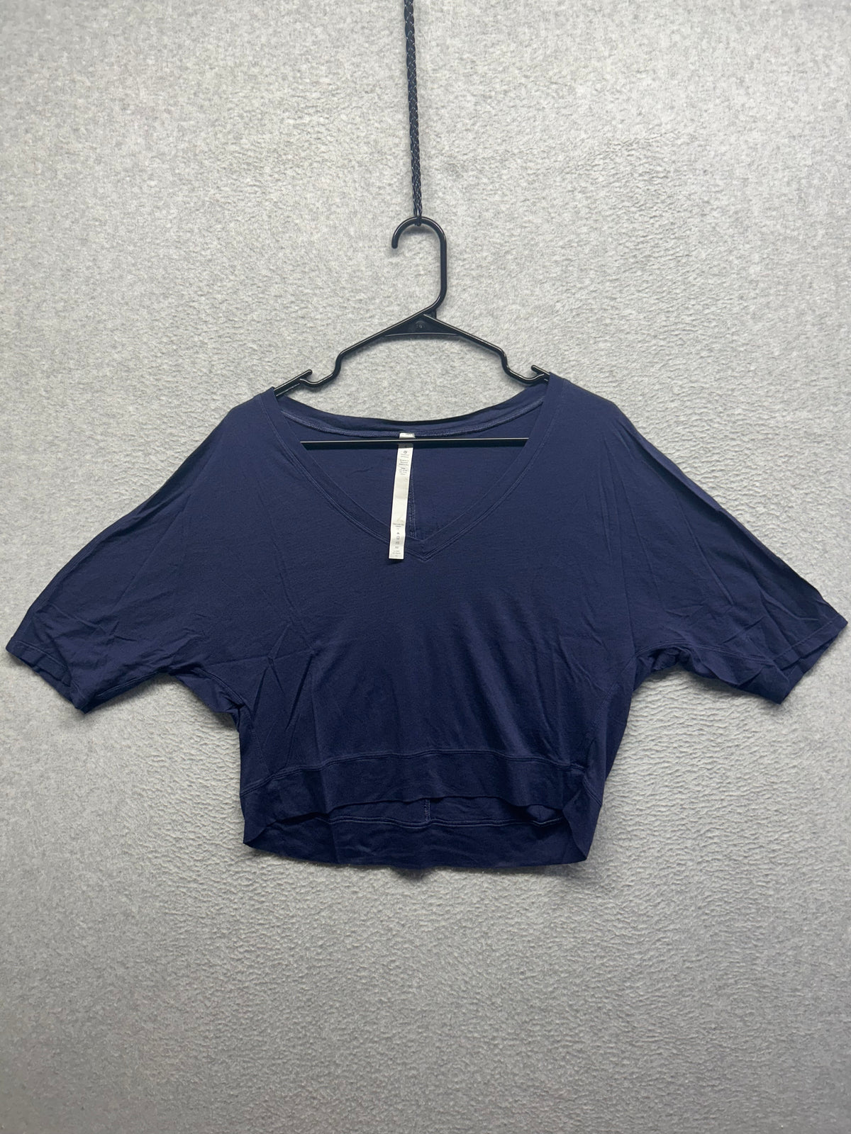 Lululemon Ambleside V Short Sleeve Size 4 Deep Indigo