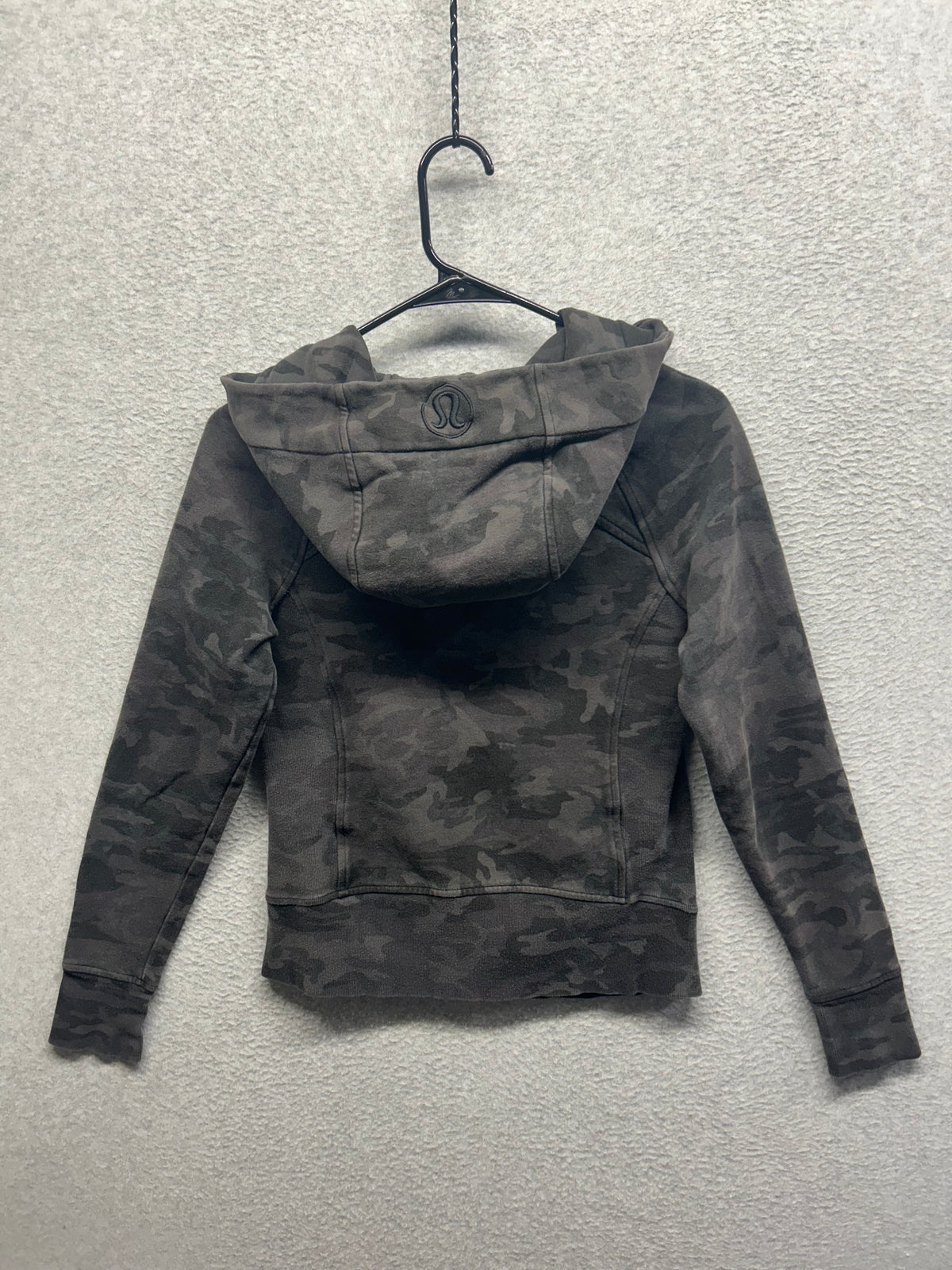 Lululemon Scuba Hoodie Light Cotton Fleece Size 4 Incognito Camo Multi Grey