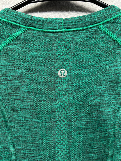 Lululemon Swiftly Tech Long Sleeve Crew Size 4 Green