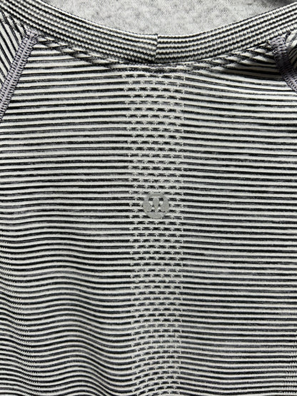 Lululemon Swiftly Tech Short Sleeve Crew Size 4 White Black Striped