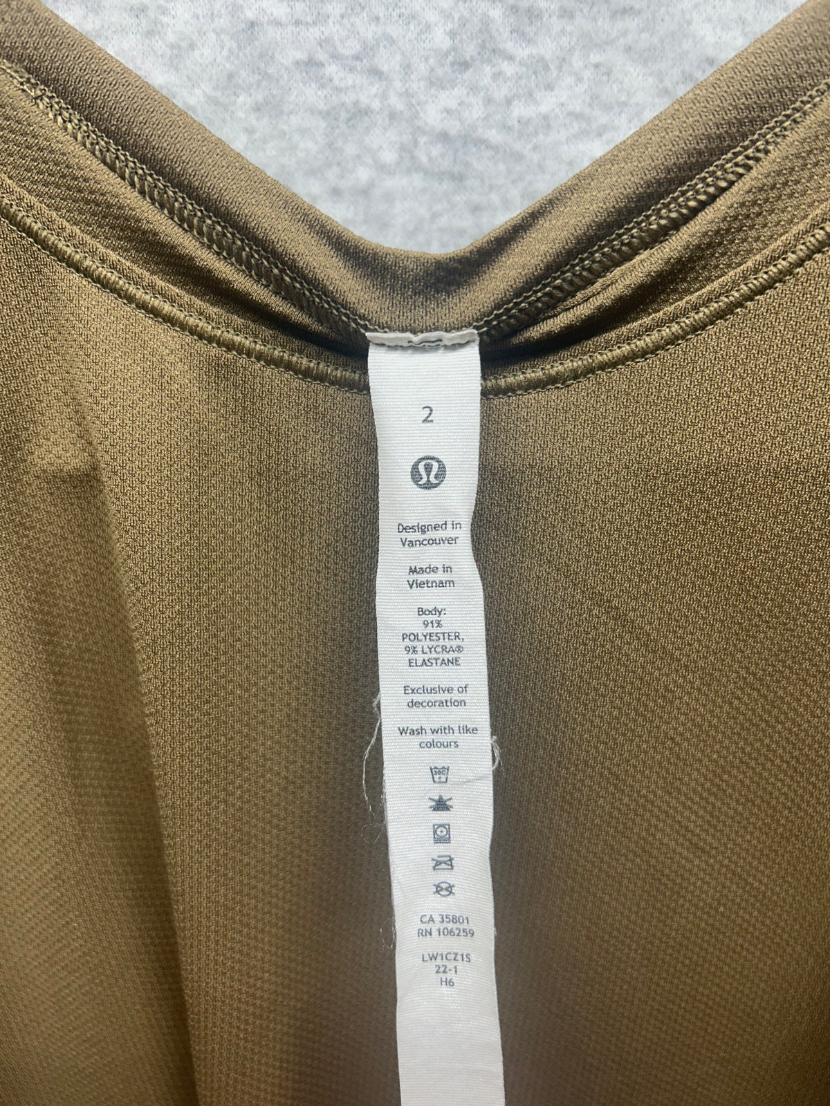 Lululemon High-Neck Running and Training Tank Top Size 2 Artifact