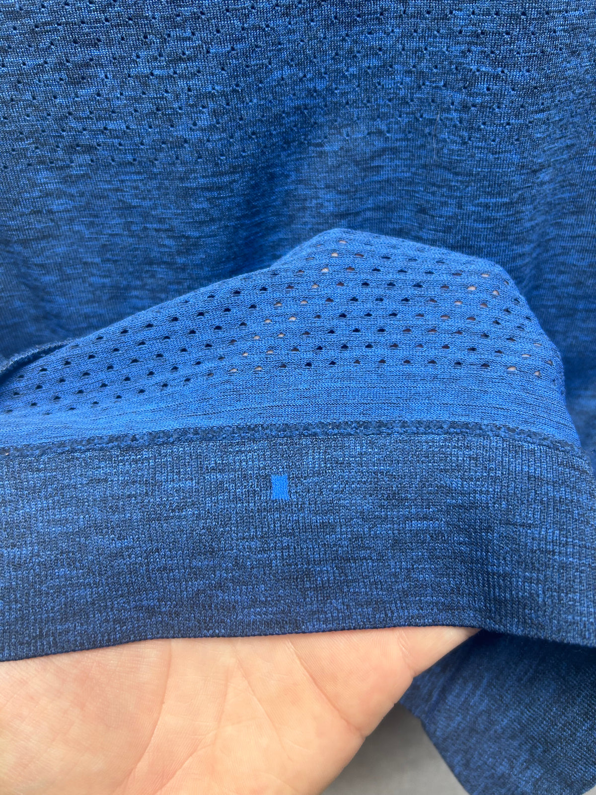 Lululemon Muscle By Relaxed Fit Tank Size 4 Blue