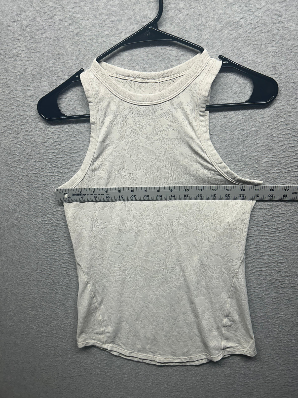 Lululemon Hold Tight Tank Top Size 4 Crumple Mini Jacquard White Opal