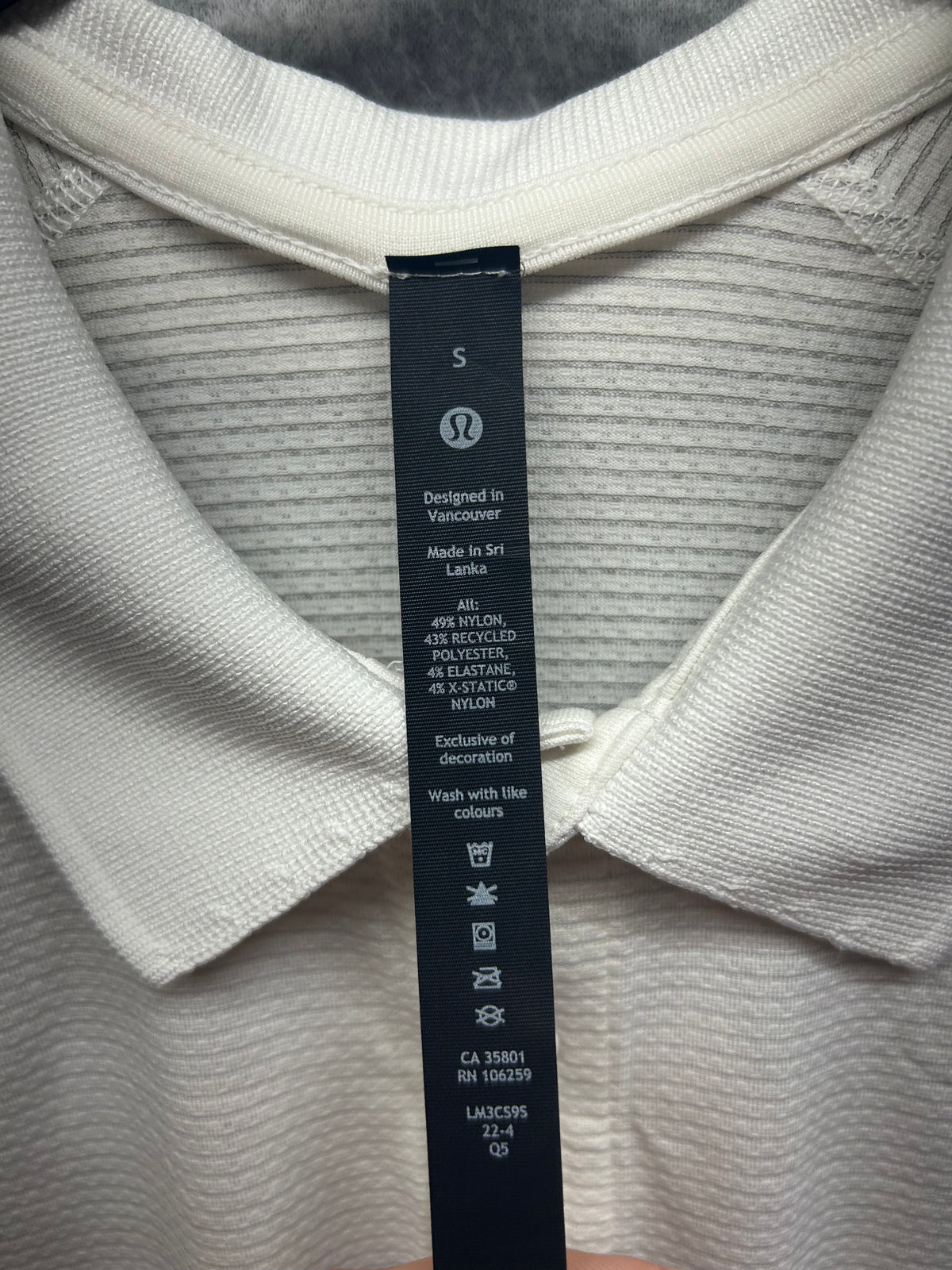 Lululemon Metal Vent Tech Polo Shirt 2.0 Size Small White