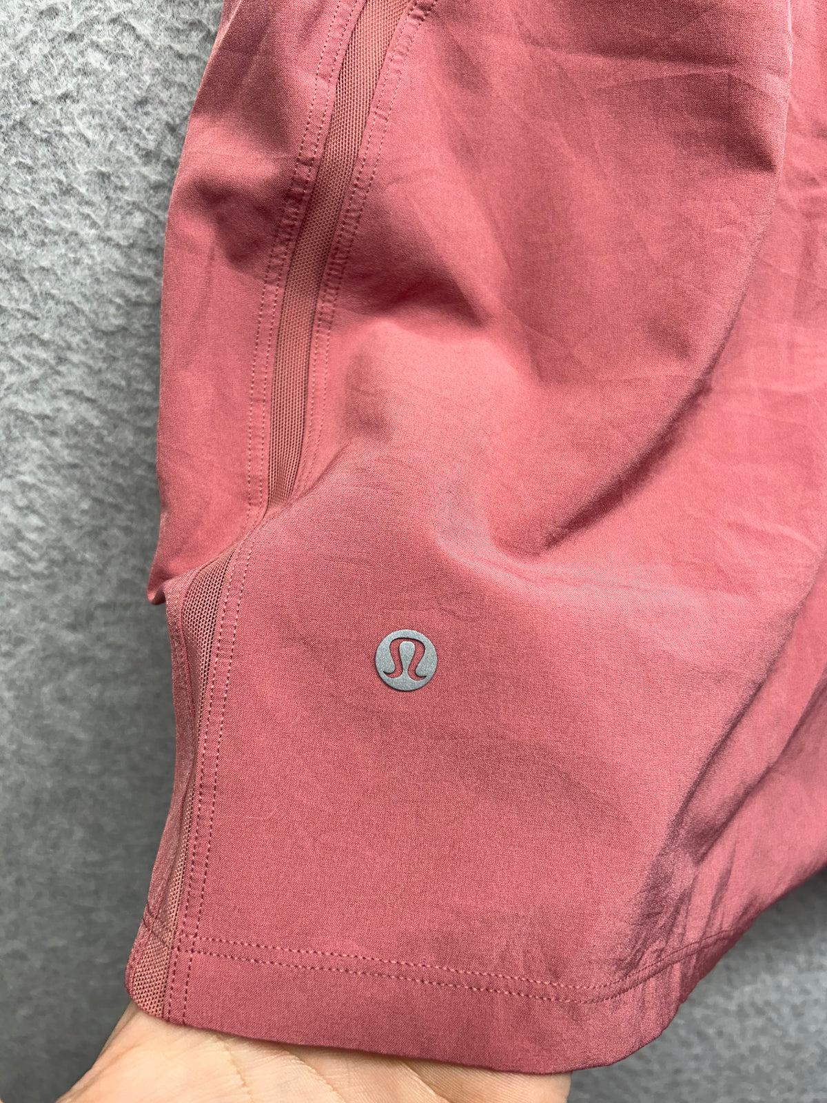 Lululemon Pace Breaker Lined Short 5" Size Medium Brier Rose
