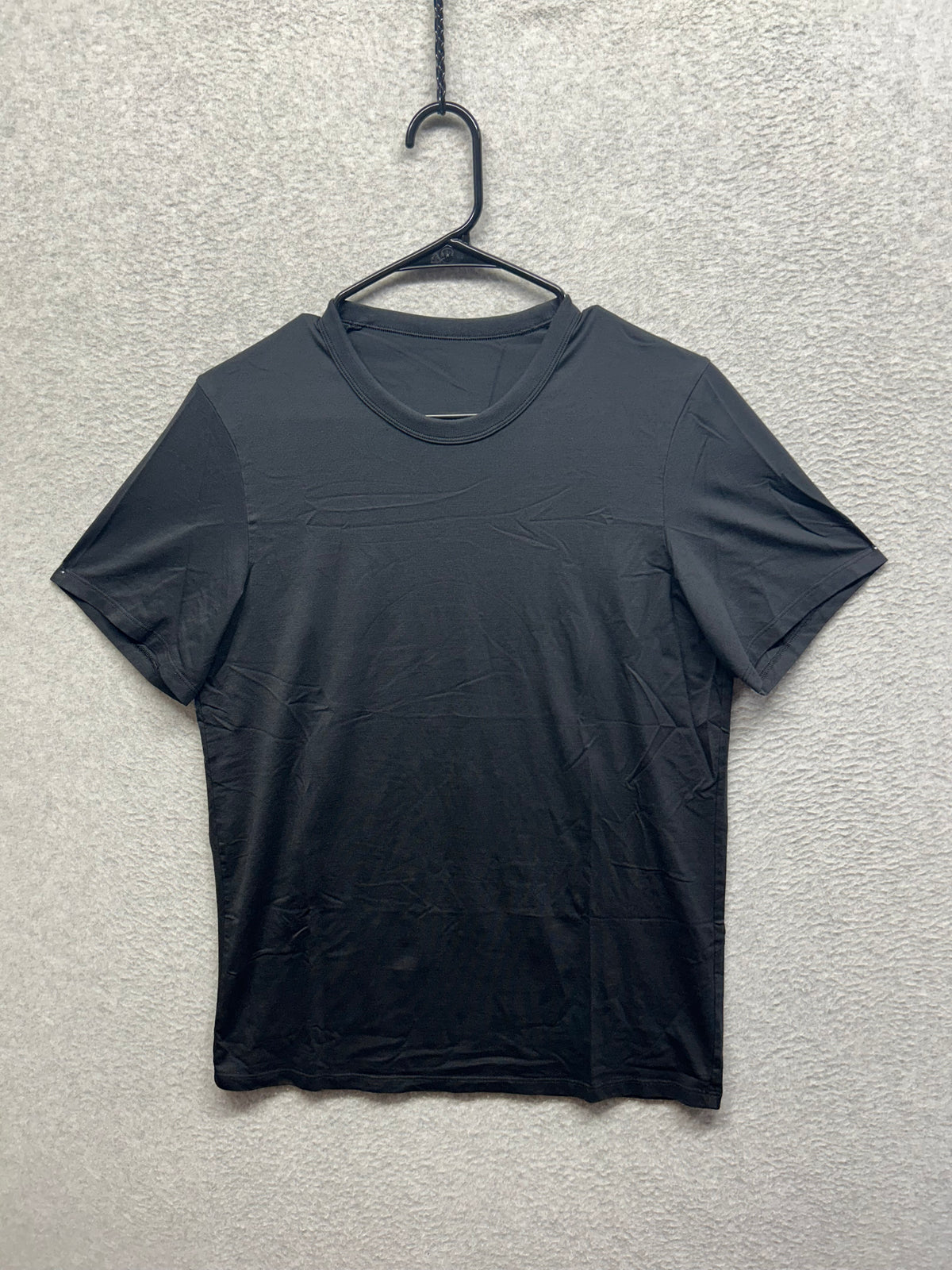 Lululemon 5 Year Basic Tee Size Medium Black