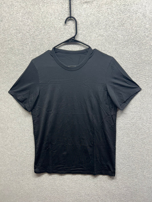 Lululemon 5 Year Basic Tee Size Medium Black