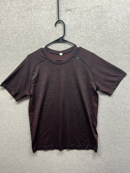 Lululemon Metal Vent Tech Short Sleeve Size Medium Oxblood