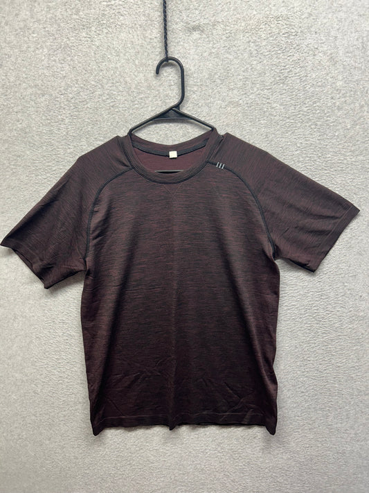 Lululemon Metal Vent Tech Short Sleeve Size Medium Oxblood