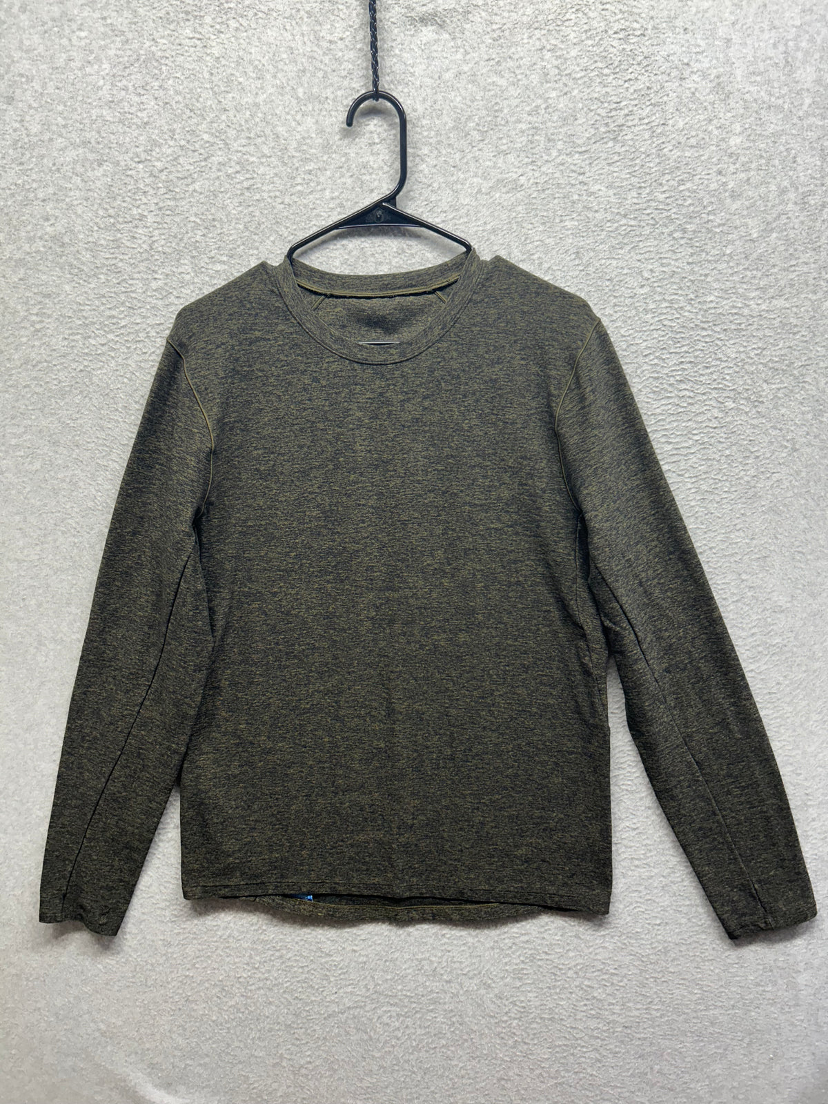 Lululemon Surge Warm Long Sleeve Size Medium Heathered Utilitarian