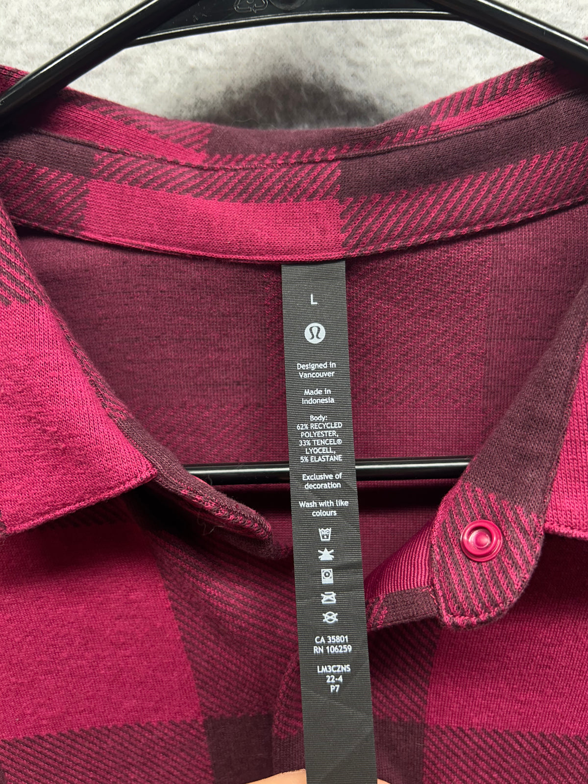 Lululemon Soft Knit Overshirt Size Large Red Rockwood Plaid