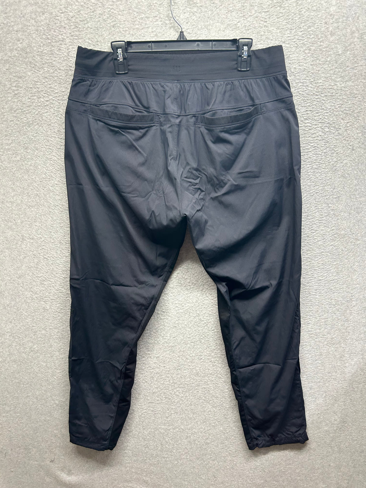 Lululemon Great Wall Pant 32" Size XL Melanite