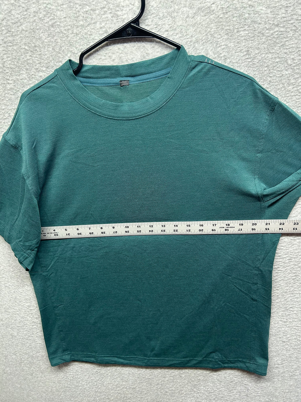 Lululemon License To Train Short Sleeve Size XL Green