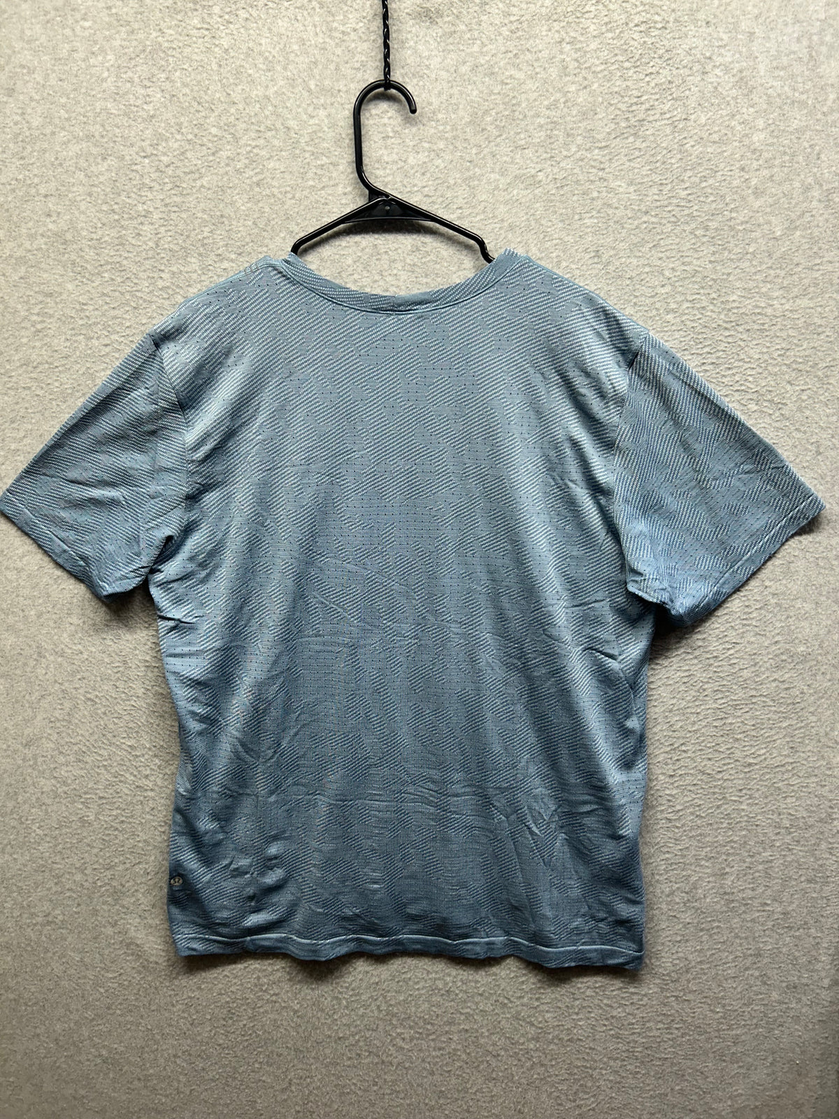 Lululemon Metal Vent Tech Short Sleeve Size 2XL Blue