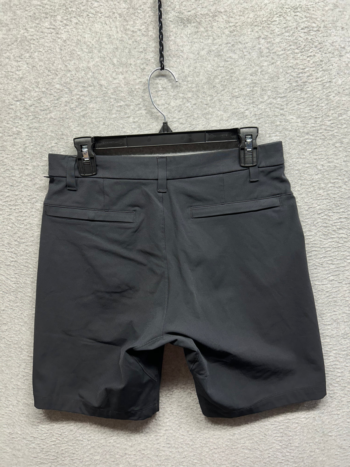 Lululemon Commission Short Slim Warpstreme 9" Size 28 Obsidian