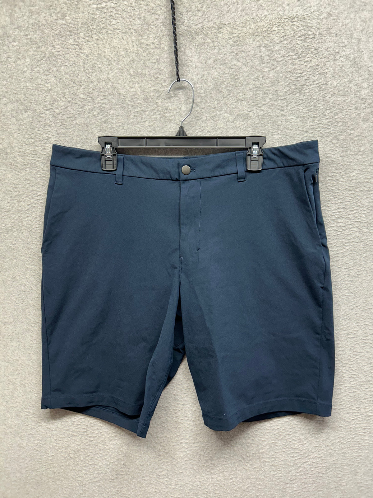Lululemon Commission Short Relaxed Warpstreme 11" Size 36 True Navy