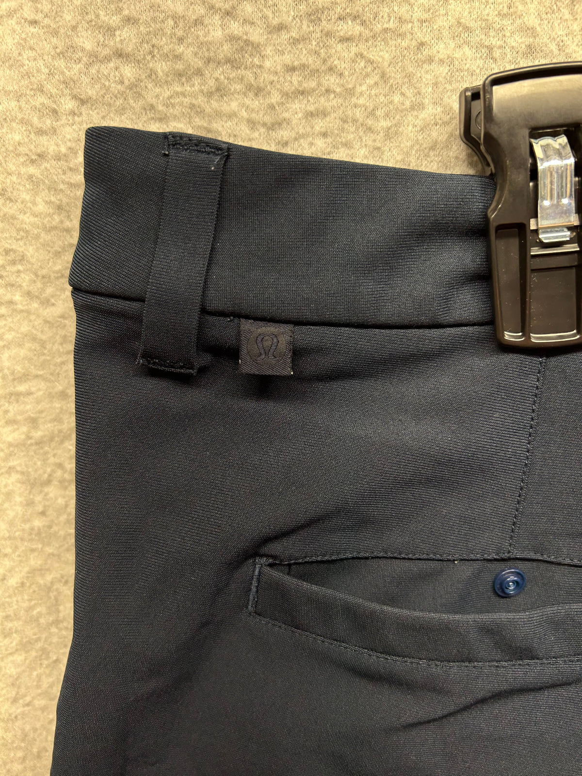 Lululemon Commission Short Relaxed Warpstreme 11" Size 36 True Navy